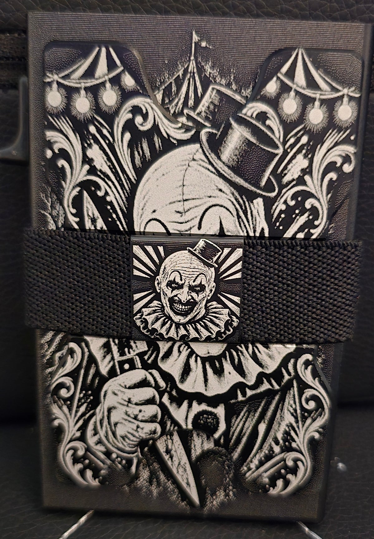 Card ejector wallet
