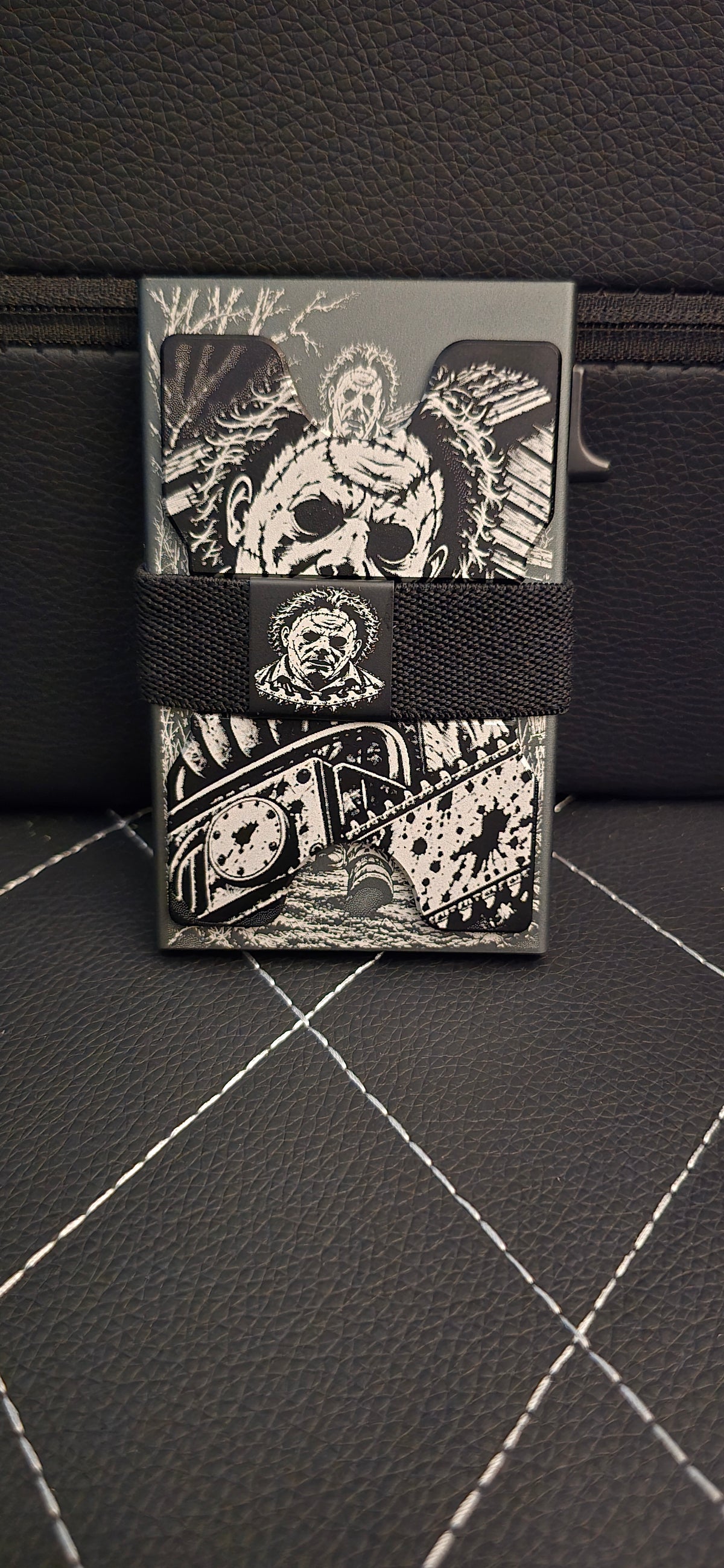 Card ejector wallet
