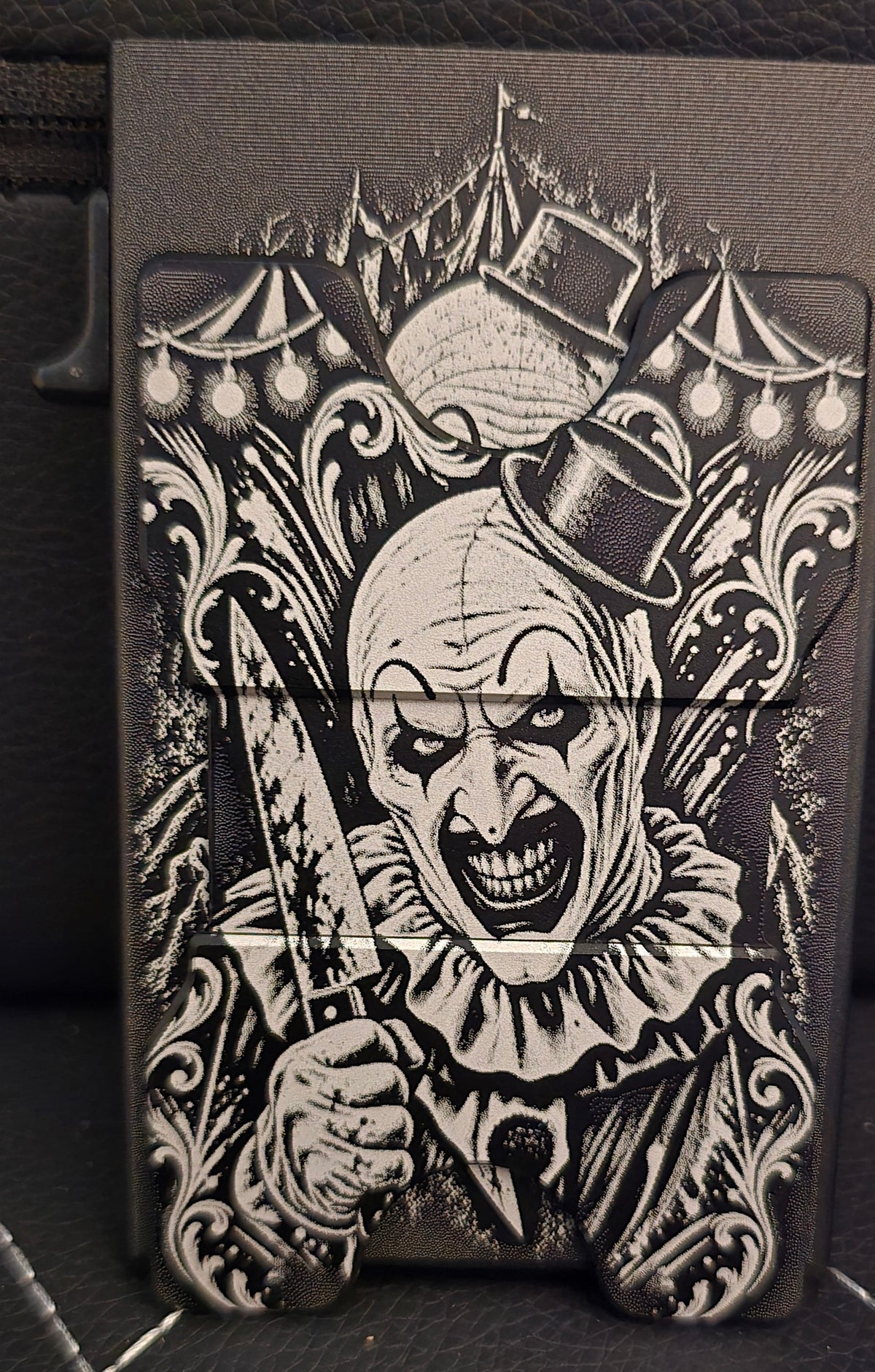 Card ejector wallet