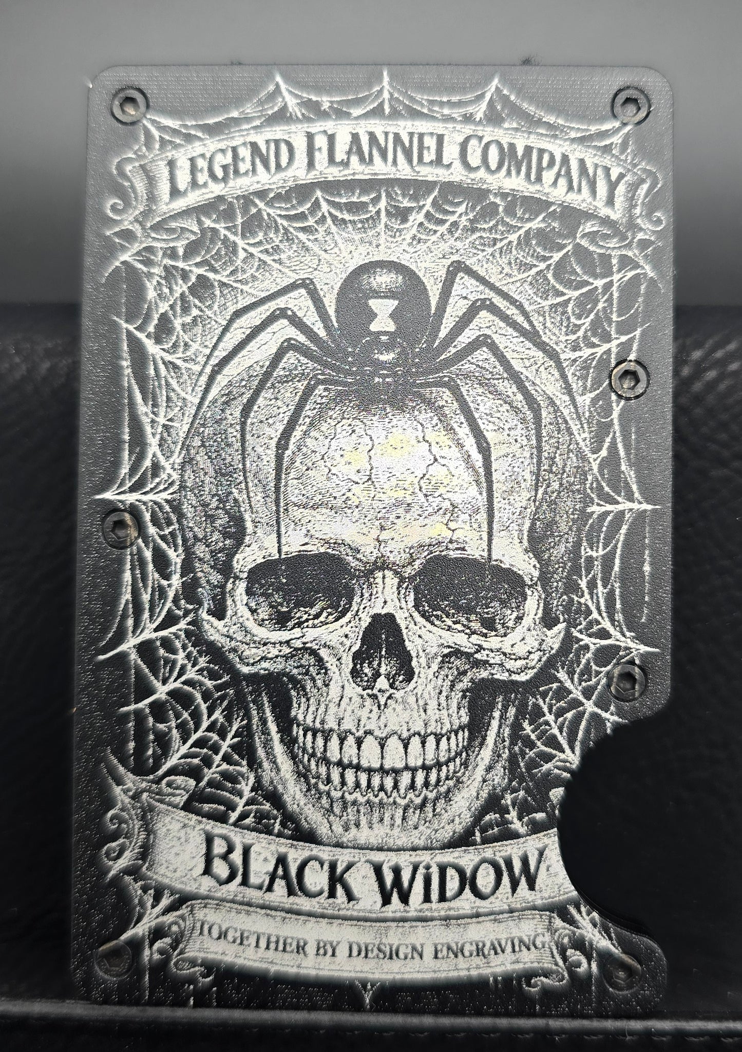 Only available with pre order Black Widow wallet